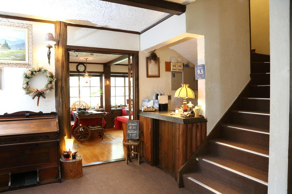 Pension Belnina Hakuba Exterior photo